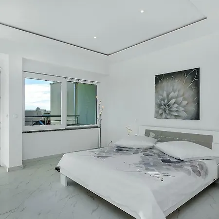 Penthouse Lush Makarska Apartment Exterior photo